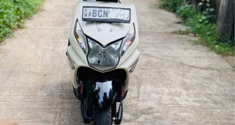 HONDA DIO 2015