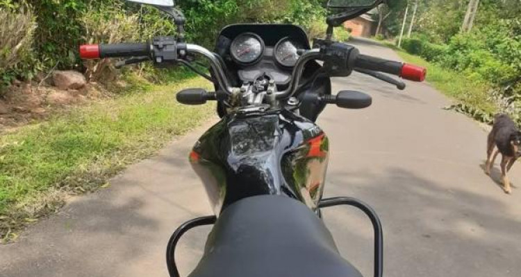 BAJAJ DISCOVER 135 2009