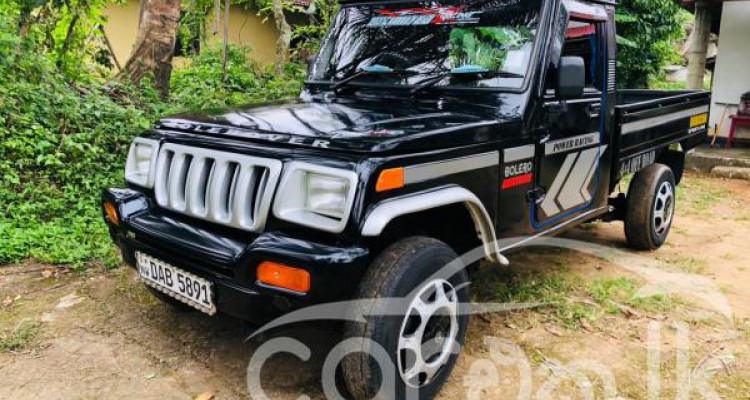 MAHINDRA BOLERO 2015