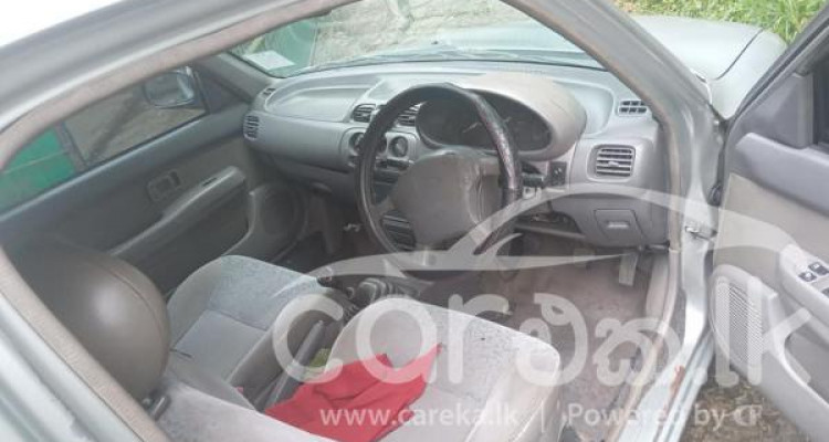NISSAN MARCH K11 2002