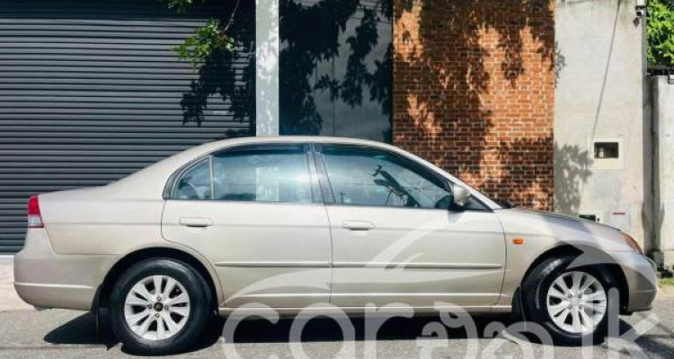 HONDA CIVIC ES8 2001