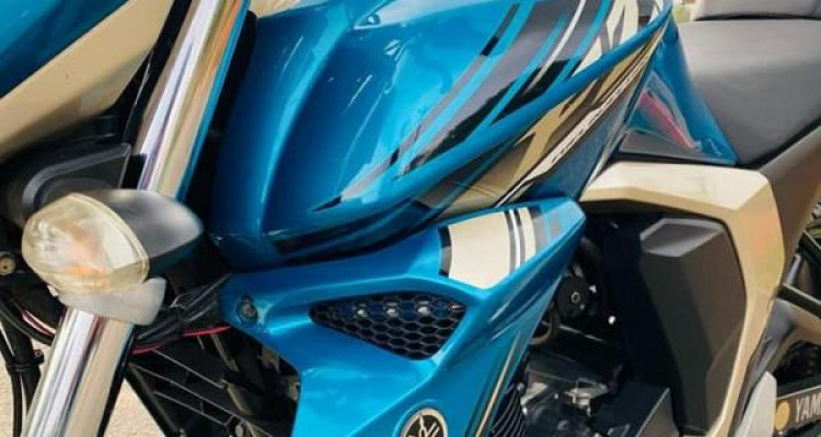 YAMAHA FZ 2018