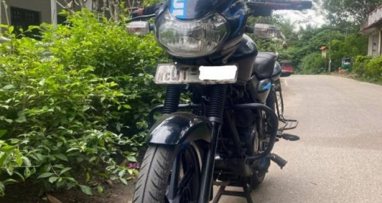 BAJAJ DISCOVER 135 2009