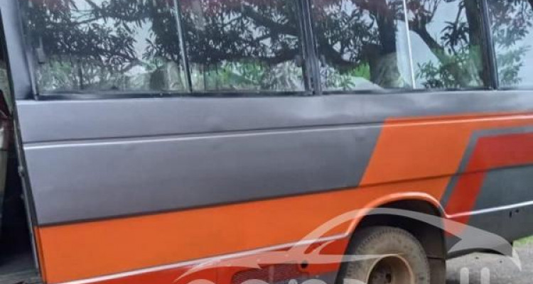 ISUZU JOURNEY 1982