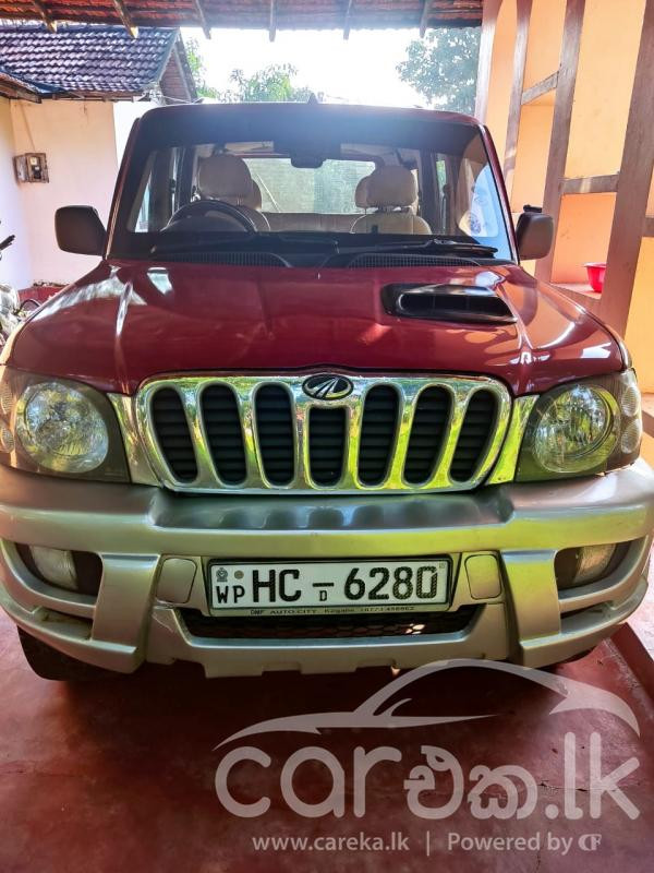 MAHINDRA SCORPIO 2003
