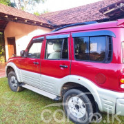 MAHINDRA SCORPIO 2003
