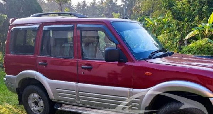 MAHINDRA SCORPIO 2003