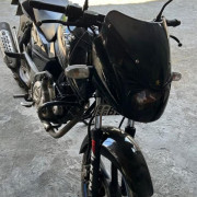 BAJAJ PULSAR 2016