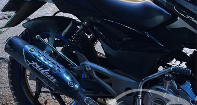 BAJAJ PULSAR 2016