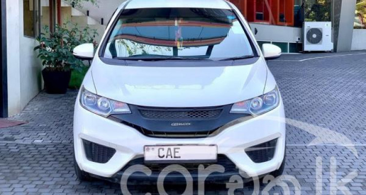 HONDA FIT GP5 2014