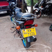 BAJAJ CT100 2012