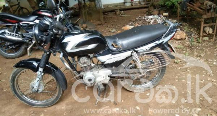 BAJAJ CT100 2005
