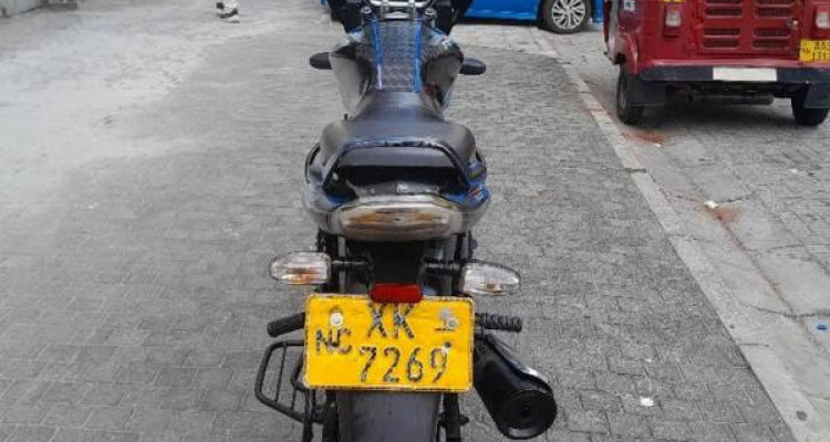 BAJAJ DISCOVER 100 2012