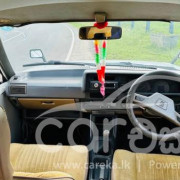 TOYOTA COROLLA 1987