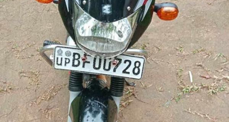 BAJAJ CT100 2017