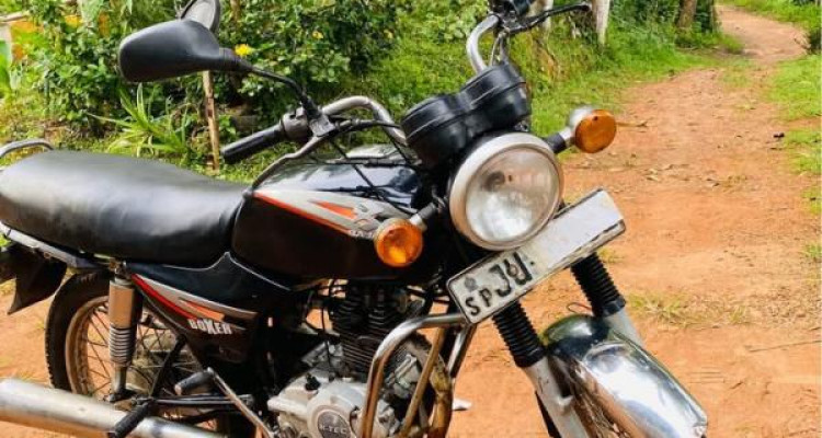 BAJAJ BOXER 2003