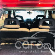 SUZUKI SWIFT 2003