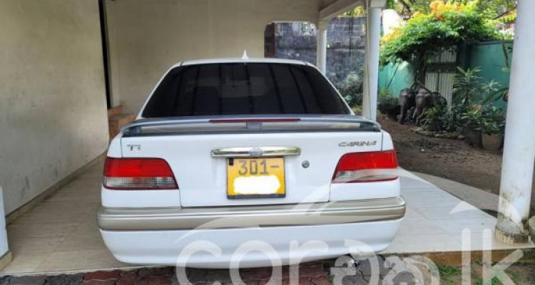 TOYOTA CARINA 1997