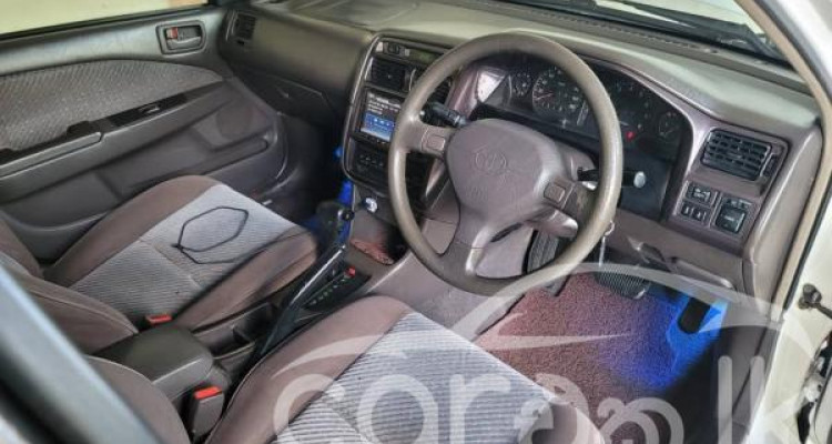 TOYOTA CARINA 1997