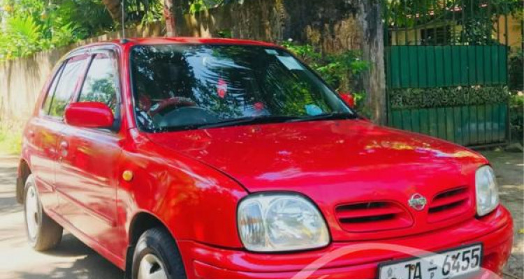 NISSAN MARCH K11 2001