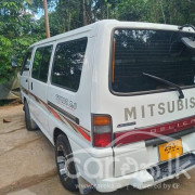 MITSUBISHI DELICA PO5 1995