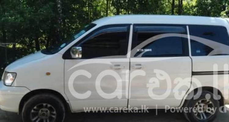 TOYOTA NOAH KR42 2001