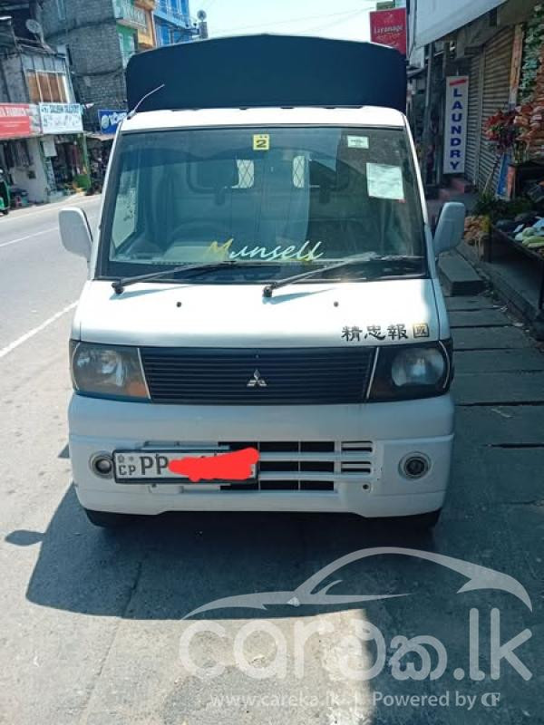 MITSUBISHI MINI MASTER 2006