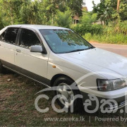 NISSAN BLUEBIRD GLX 1999