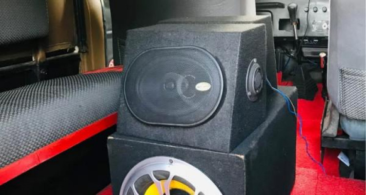 MITSUBISHI 4DR5 1970