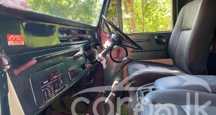 MITSUBISHI 4DR5 1969