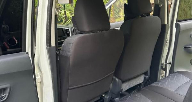 SUZUKI WAGON R STINGRAY 2015