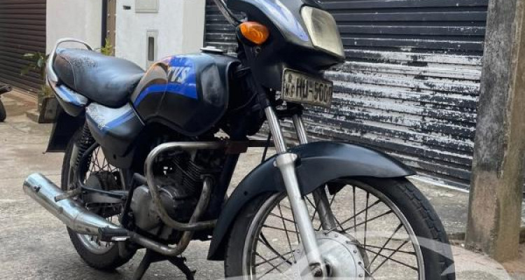 TVS VICTOR 2004