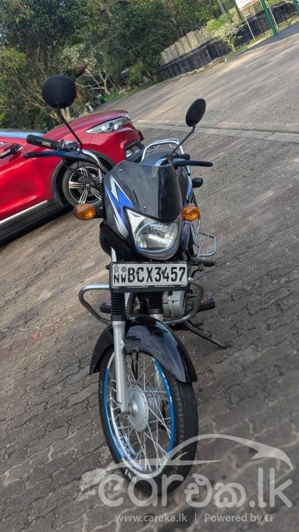 BAJAJ CT100 2015