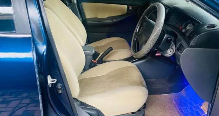 TOYOTA COROLLA 121 2003