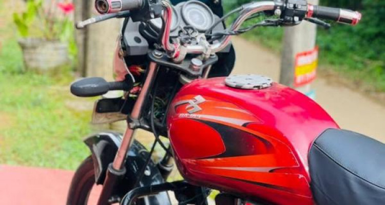 BAJAJ PLATINA 2009