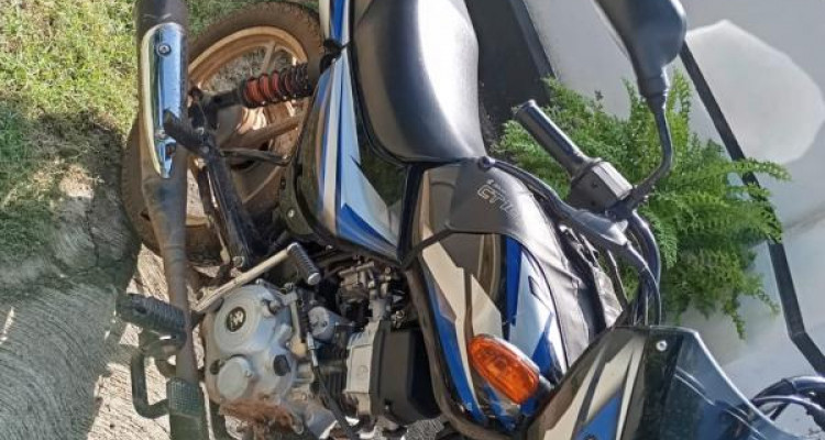 BAJAJ CT100 2025