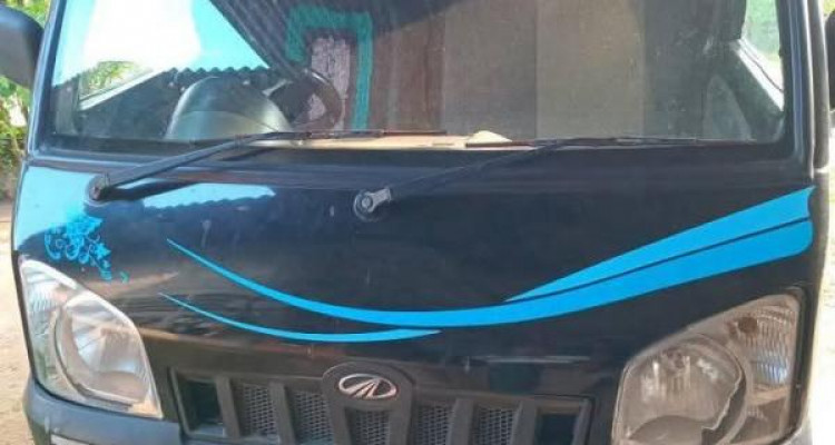 MAHINDRA MAXXIMO 2012