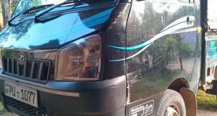 MAHINDRA MAXXIMO 2012