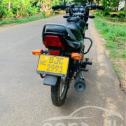 BAJAJ CT100 2022