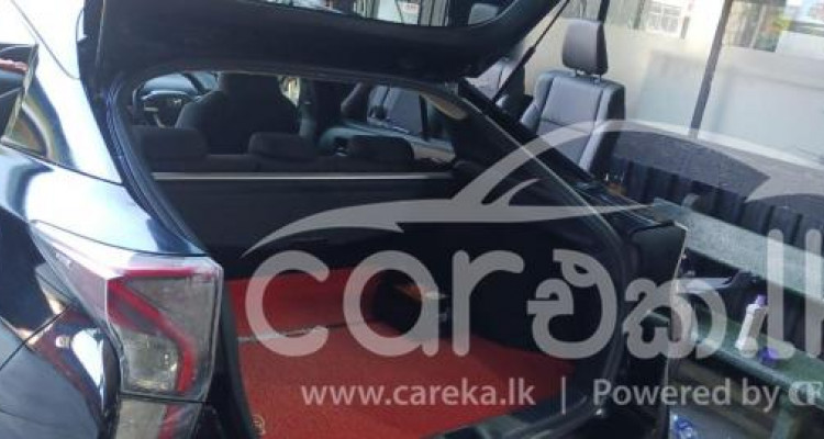 TOYOTA PRIUS 2016