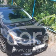TOYOTA PRIUS 2016