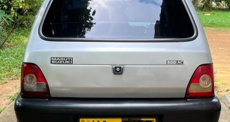 SUZUKI MARUTI 800 2005