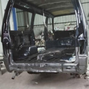 NISSAN CARAVAN 2000