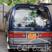 NISSAN CARAVAN 2000