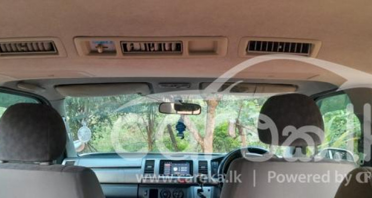 TOYOTA HIACE KDH 200 2006
