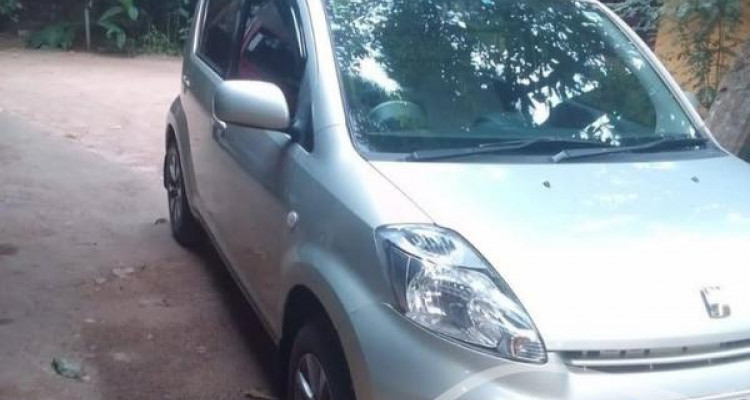 TOYOTA PASSO 2005