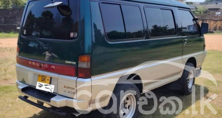 MITSUBISHI DELICA PO5 1996