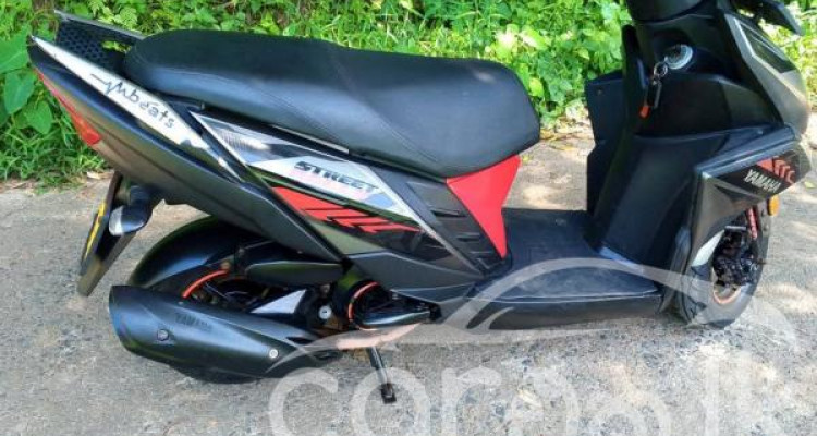 YAMAHA ZR RALLY 2018