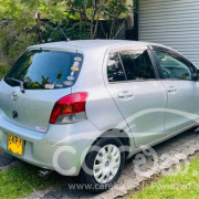 TOYOTA VITZ 2008
