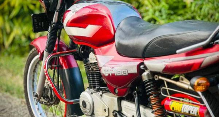 BAJAJ CT100 2008